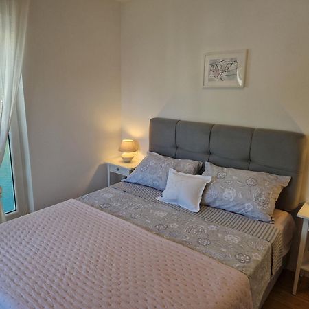 Apartman River Breeze Омиш Экстерьер фото